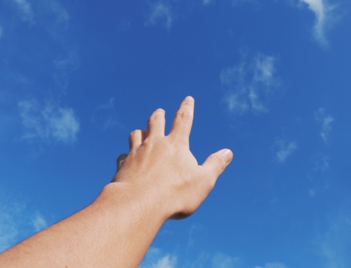 3/8/26 粵語崇拜: 主 已 經 近 了